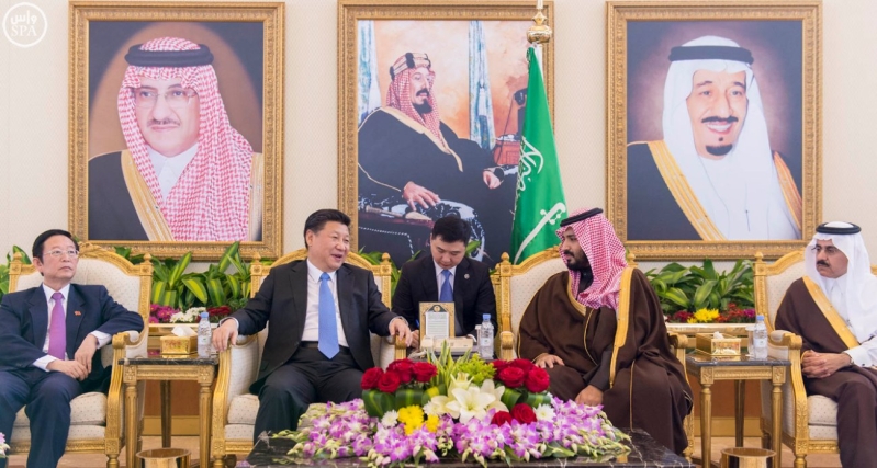 رئيس جمهورية الصين الشعبية يصل الرياض, وسمو ولي ولي العهد يستقبله لدى وصوله مطار الملك خالد الدولي4