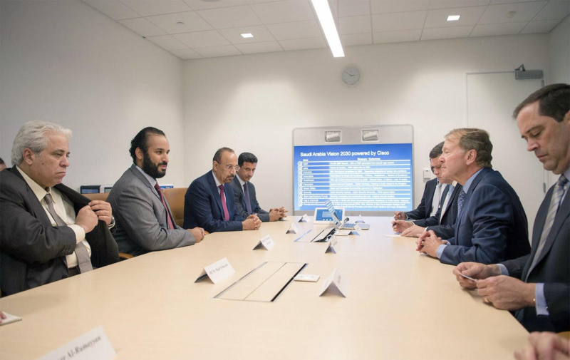 محمد بن سلمان يَقُود التحول الرقمي من وادي السيلكون ‫(1)‬