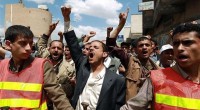 المتظاهرون الحوثيون يتجمعون حول السفارة السعودية بصنعاء مطالبين بالإفراج عن النمر