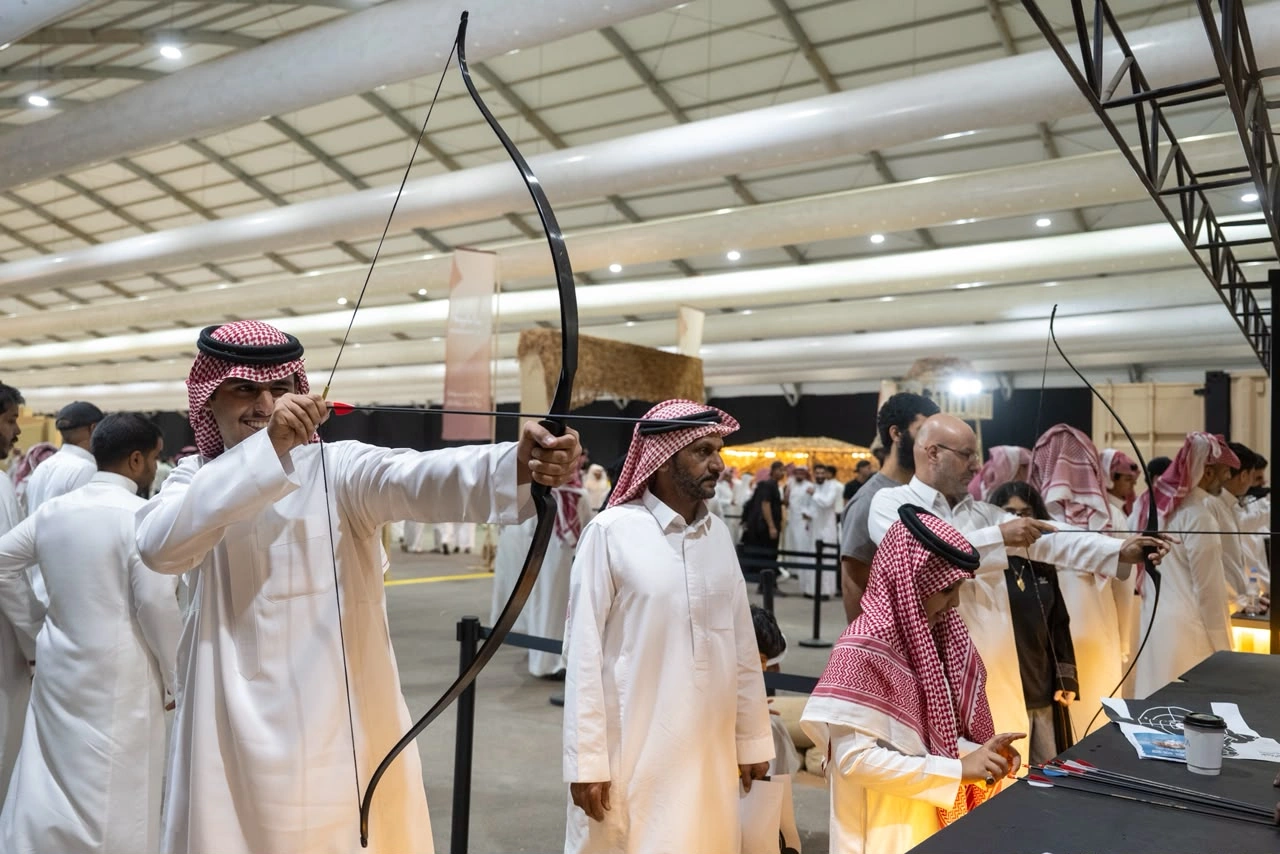 معرض الصقور والصيد السعودي الدولي 2026 يقدم أربع تجارب متنوعة للرماية