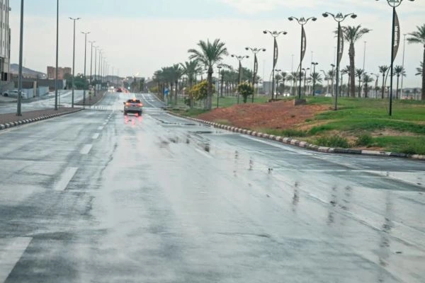 لقطات لهطول أمطار الخير على منطقة حائل 