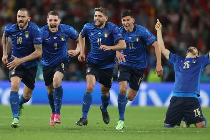 إيطاليا تفوز على تركيا بثلاثية في دوري الأمم الأوروبية