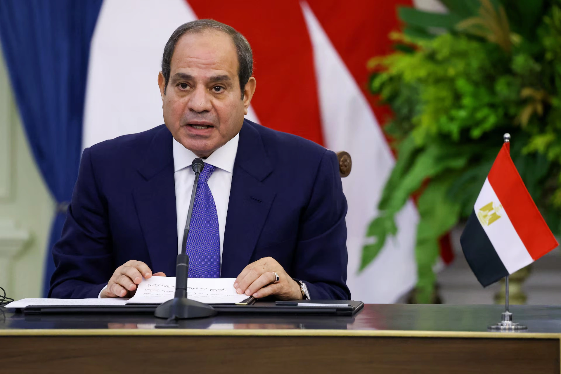 مع إعلانه التضامن الكامل مع السعودية.. ما هو مجلس الدفاع الوطنى المصري؟