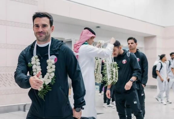 وصول بعثة المنتخب القطري إلى جدة استعدادًا للمشاركة في بطولة كأس الخليج 27