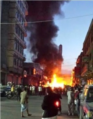 بالصور.. انفجار 4 سيارات مفخخة تهز صنعاء