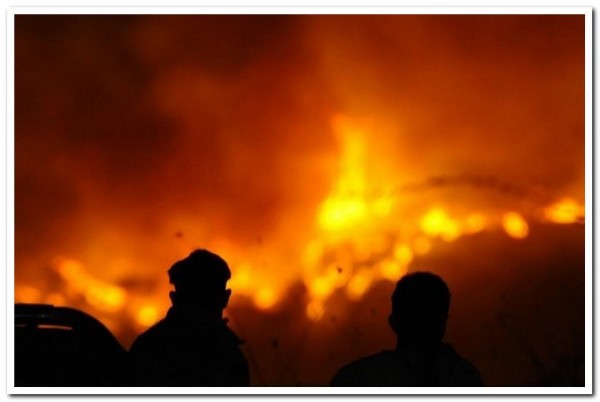 إصابة شخصين في حريق بـ”صناعية القريات”