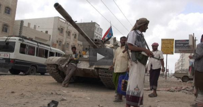 غارات تستهدف تعزيزات للحوثيين إلى باب المندب