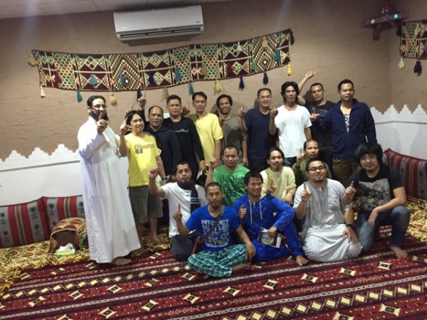 جلسة 3 ساعات تدخل 15 فلبينياً الإسلام في تعاوني رفحاء