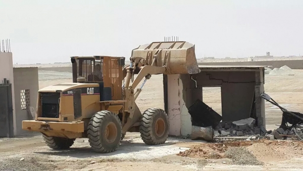 إزالة تعديات على أراضٍ حكومية بـ40 ألف متر مربع في #جدة