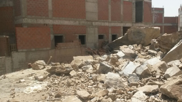 بالصور .. انهيارات تصيب إسكان هيئة تدريس جامعة الباحة