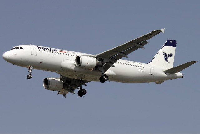 “الطيران المدني” توضح أسباب منع طائرة إيرانية من دخول أجواء المملكة