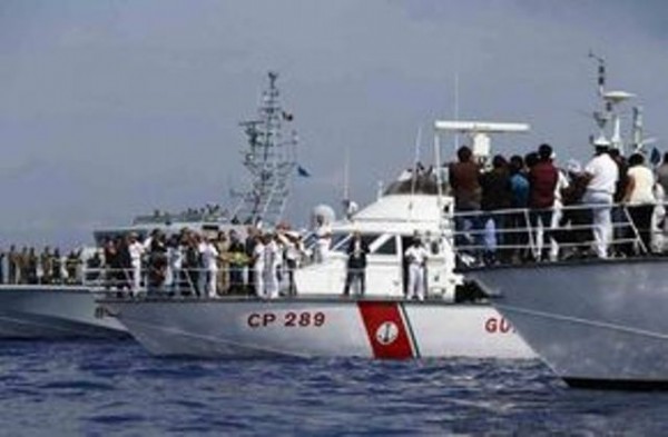 مصرع 11 صياداً مصرياً وإصابة 11 إثر غرق مركب بالبحر الأحمر