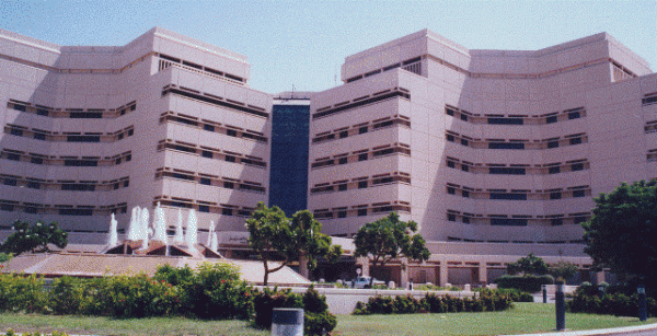340 وظيفة صحّية شاغرة بمستشفى جامعة الملك عبدالعزيز