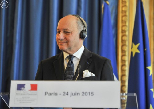 وزير الخارجية الفرنسي : قدمنا دراسة جدوى لبناء مفاعلين نوويين في السعودية