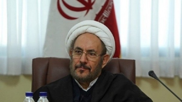 استدعاء مستشار روحاني بعد وصفه بغداد عاصمة لإمبراطورية إيرانية