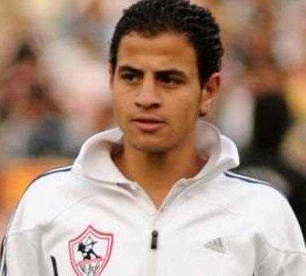 نجم الزمالك المصري يتمسك بالانتقال إلى الشباب رغم رفض ناديه