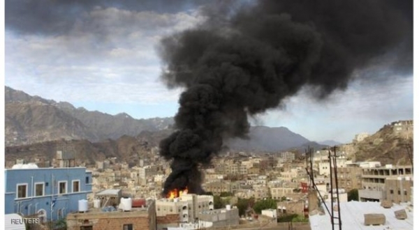 وفاة 4 مدنيين بقصف ميليشيات الحوثي لحي في تعز