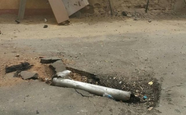 وفاة مقيم يمني اثر سقوط مقذوف حوثي على “قنبورة أحد المسارحة”