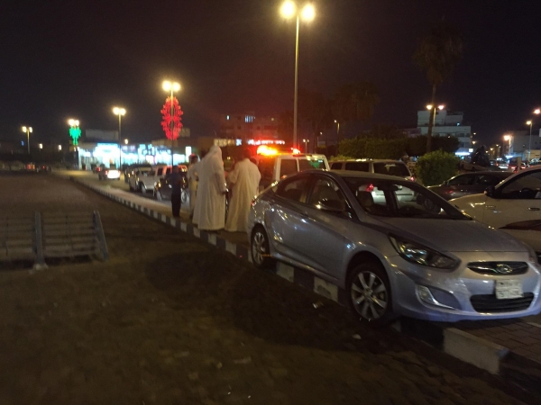 مضاربة “عنيفة” تُغلق طريق “مسيال الطائف” أمام حركة السيارات