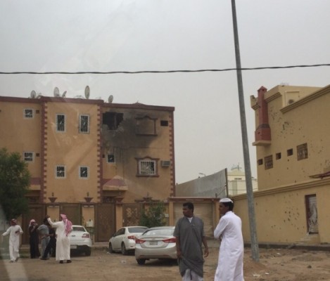 قذيفة تصيب منزل مدير مكتب جريدة الوطن في نجران