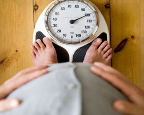 سلوكيات خاطئة تؤدي الى زيادة الوزن في رمضان