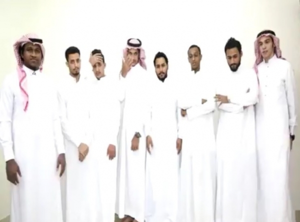 في فيديو جديد.. ممثلو “سوق عكاظ” يعتذرون عن السخرية من “النصر”