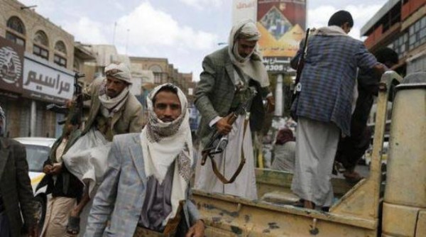 التحالف يقطع الإمدادات عن الحوثيين في تعز