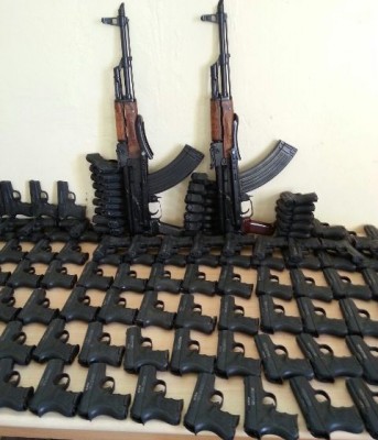 135 قطعة سلاح في قبضة أخويا مركز زيدان