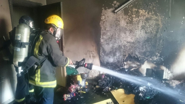“عملية طهي” تتسبب في حريق بعمارة سكنية بـ #الطائف