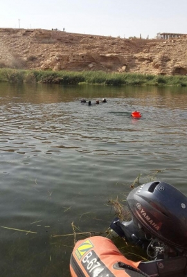 بالصور.. مدني الرياض ينتشل جثة غريق وادي نمار