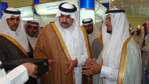 الأمير فيصل بن أحمد: جامعة الإمام رائدة في تعزيز المسؤولية الاجتماعية