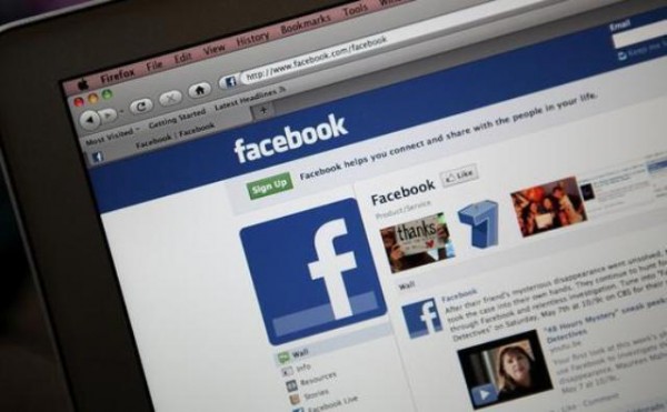 فيسبوك يختبر “محرك بحث”
