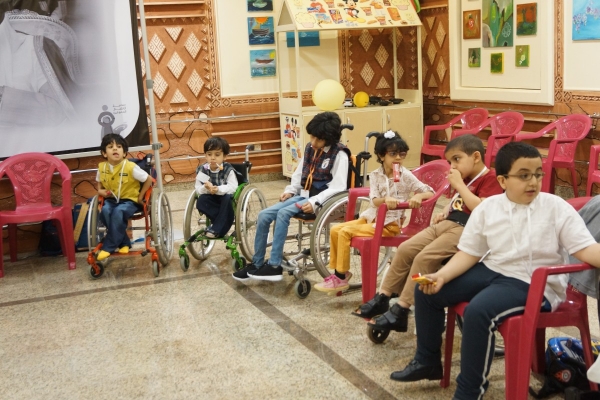 احتفالية لمركز #عسير للمعاقين بأطفاله بمناسبة العام الدراسي