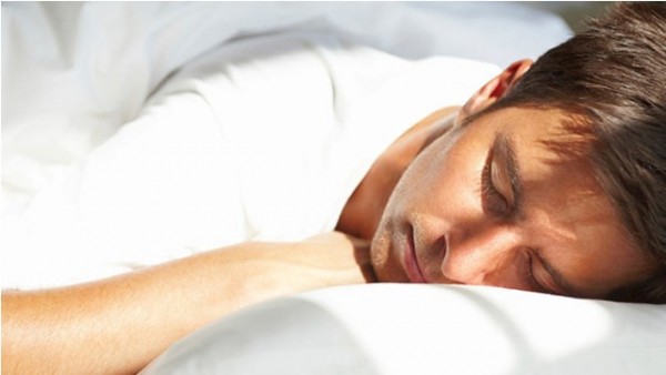 العلماء يخترعون طريقة لتعليم البشر التسامح بواسطة النوم