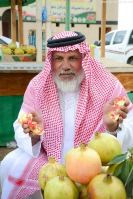 بالصور.. الرمان يغزو أسواق #الباحة قبل مهرجانه السنوي