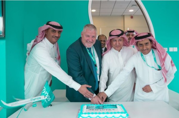 “طيران ناس” يحتفل بمناسبة مرور خمس سنوات على انطلاق رحلاته إلى دبي