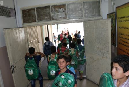 150 ألف طالب سوري يستفيدون من حقائب الحملة الوطنية السعودية 