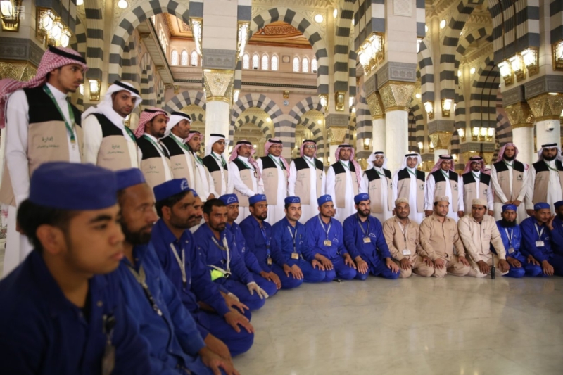 رئاسة المسجد النبوي تطلق برنامج " تطهير المسجد النبوي شعارنا