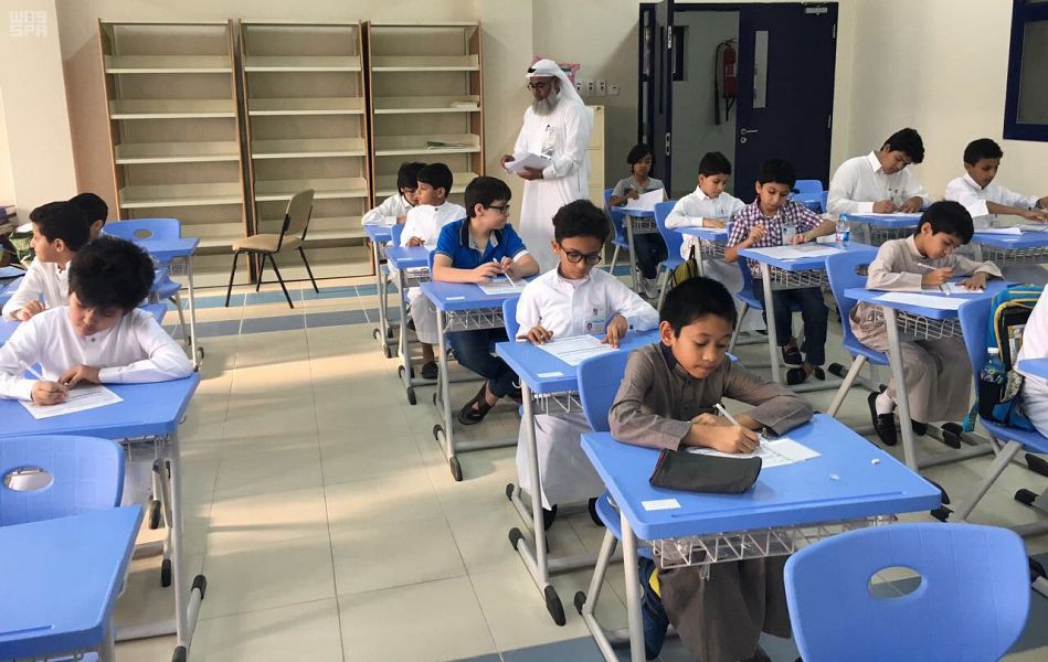 بعد قرار تطوير لائحة تقويم الطالب.. متى عودة الاختبارات التحريرية؟