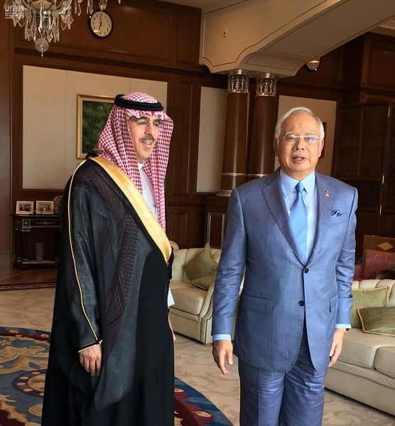الملك يوجه دعوة لرئيس وزراء ماليزيا لحضور القمة العربية الإسلامية الأمريكية