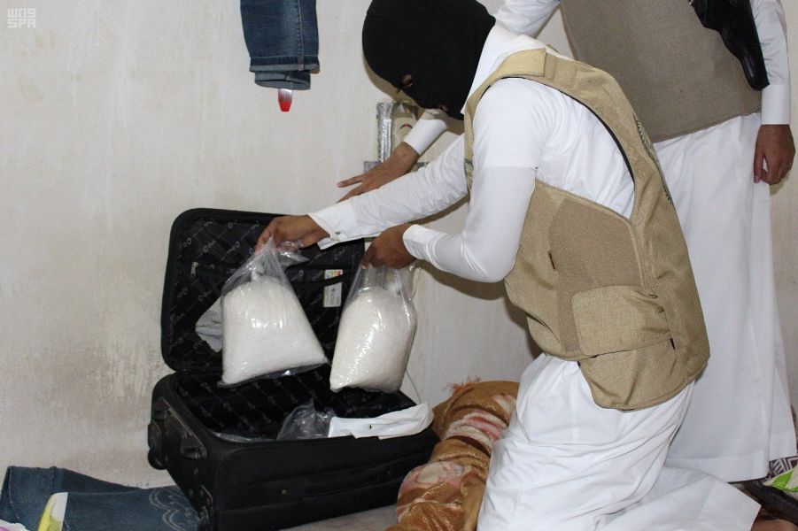 الداخلية :القبض على عناصر خلية لتهريب وترويج المخدرات في جدة