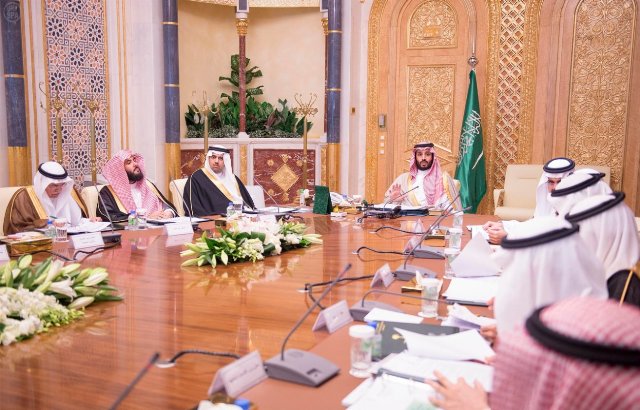 وزير الدفاع يترأس أول اجتماع لمجلس الشؤون الاقتصادية والتنمية