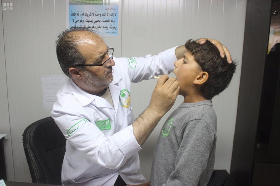 خلال أسبوع.. علاج 3160 حالة في العيادات التخصصية السعودية بمخيم الزعتري
