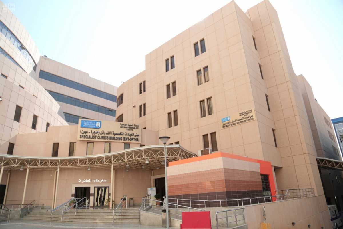 أمير الرياض يفتتح عيادات مستشفى الملك عبدالعزيز الجامعي .. غدًا