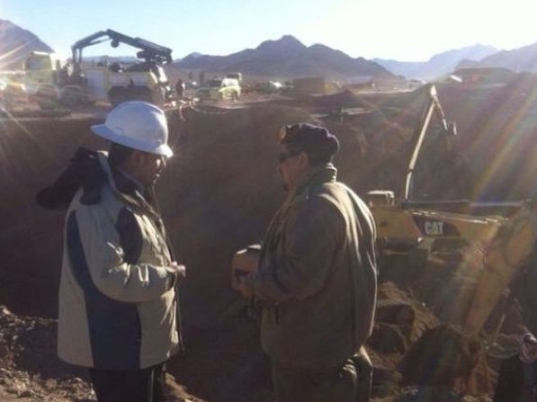 مدني تبوك يواصل أعمال الحفر لاستخراج “لمى”