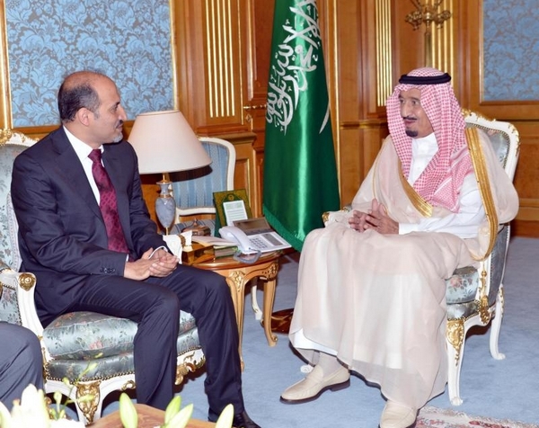 الأمير سلمان يستقبل رئيس الائتلاف الوطني السوري