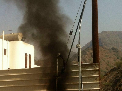 بالصور.. حريق بمدرسة “السيوطي” بمحايل