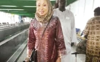 ممثلة نيجيرية شهيرة تعتنق الإسلامَ وتؤكّد أنّ أحداً لم يجبرها
