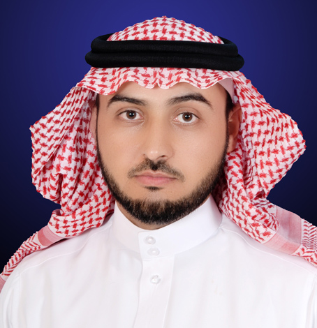 مدير مركز خدمة المجتمع والتعليم المستمر الدكتور خالد بن عبدالله الغملاس