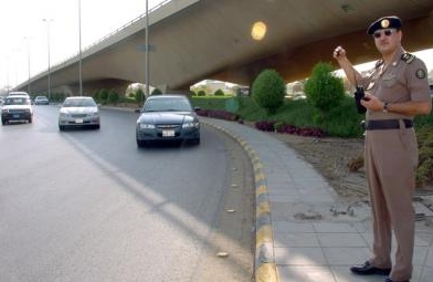 مرور الرياض يعيد ضباط الصف الإداري للميدان